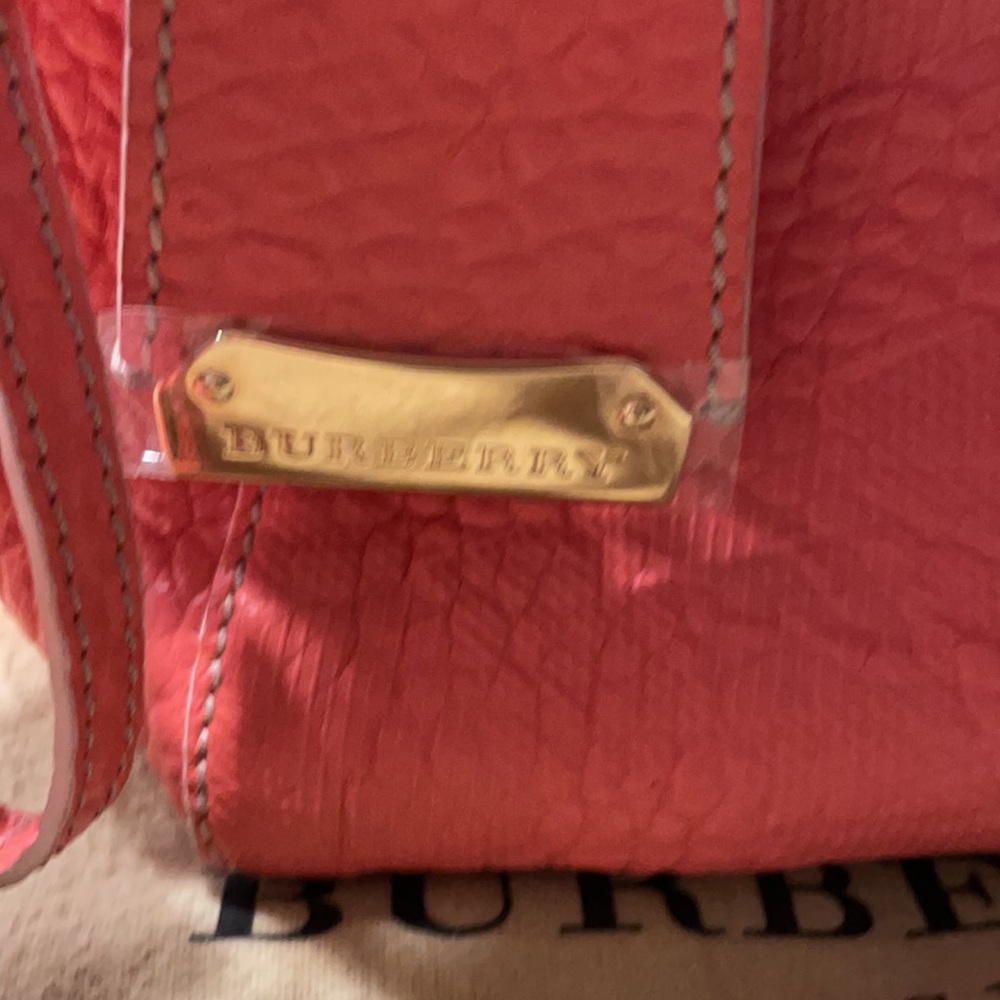 Burberry Signature Grain Check Canterbury Tote - Picture 7 of 16